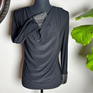 Vince Camuto Women’s Black Scoop Shawl Neckline Wide Rhinestone Cuffs Pullover M
